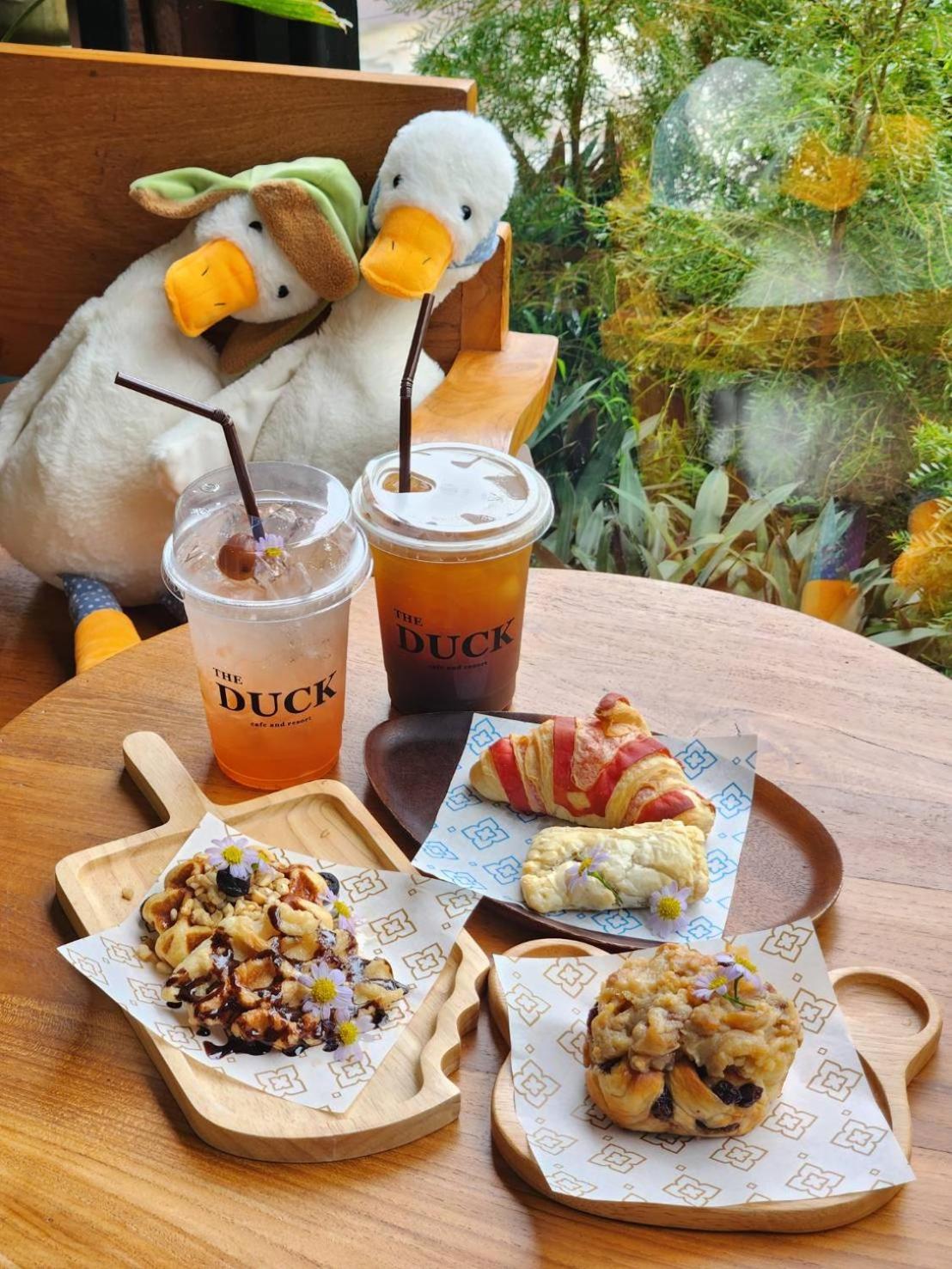 The Duck Cafe And Resort Трат Экстерьер фото